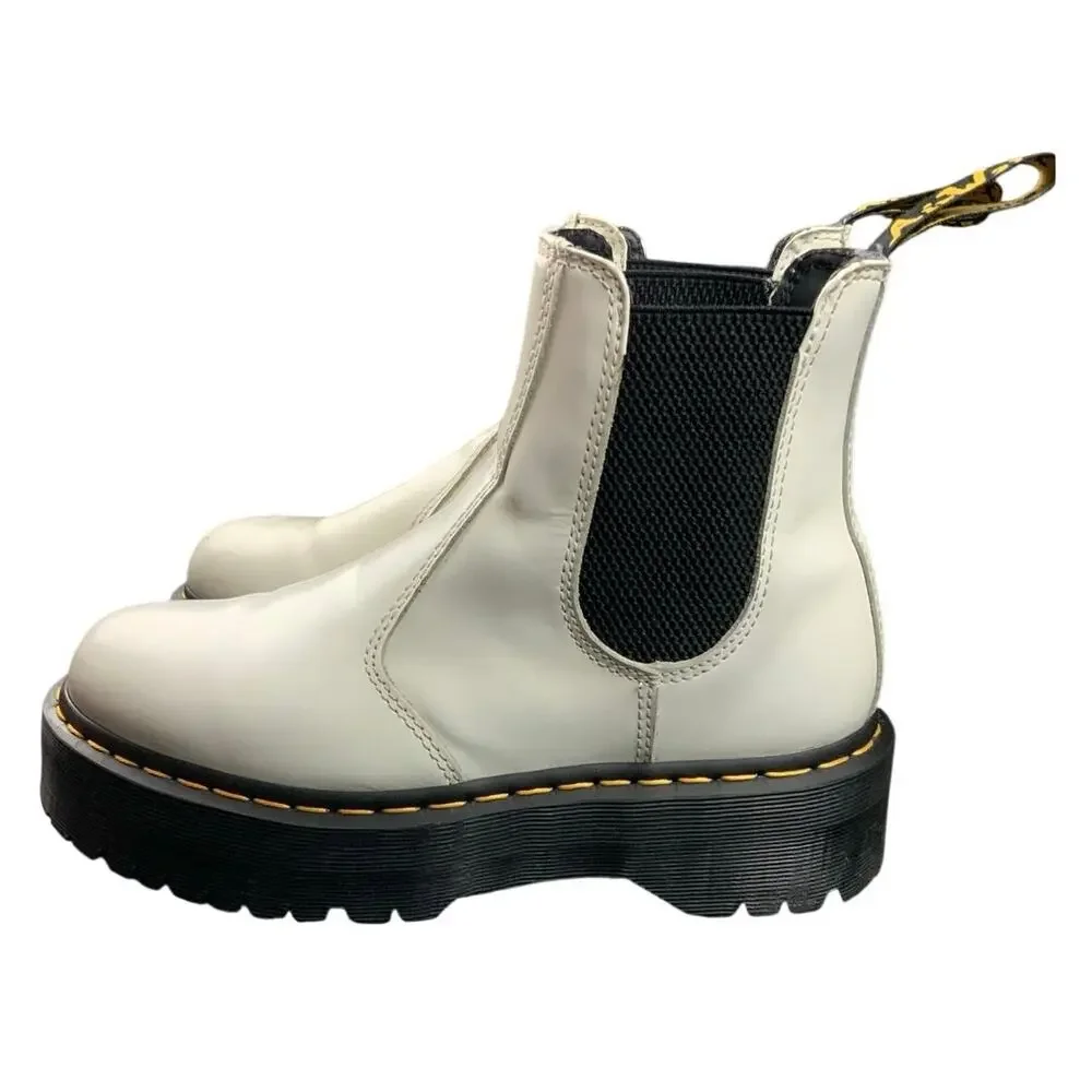 Dr Martens 2976 Quad Chelsea Boots Womens 9 White Platform Leather Doc Martens